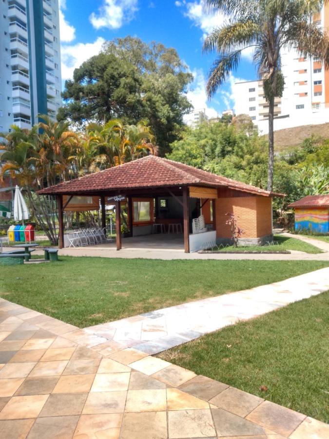 Condomínio Resort na cidade das águas sulfurosas Poços de Caldas Esterno foto
