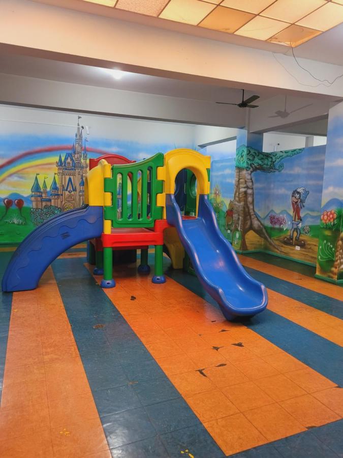 Condomínio Resort na cidade das águas sulfurosas Poços de Caldas Esterno foto