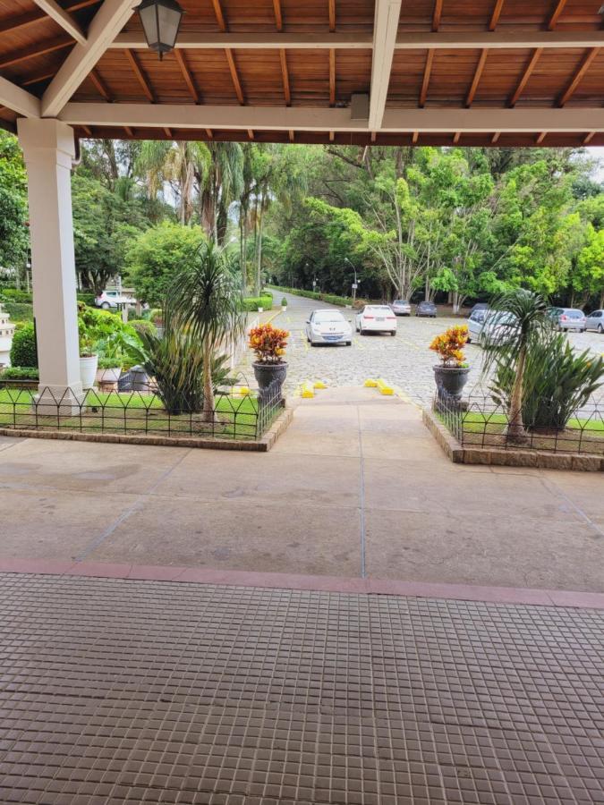 Condomínio Resort na cidade das águas sulfurosas Poços de Caldas Esterno foto
